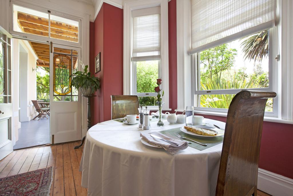 Medindi Manor Hotel Кейптаун Екстериор снимка