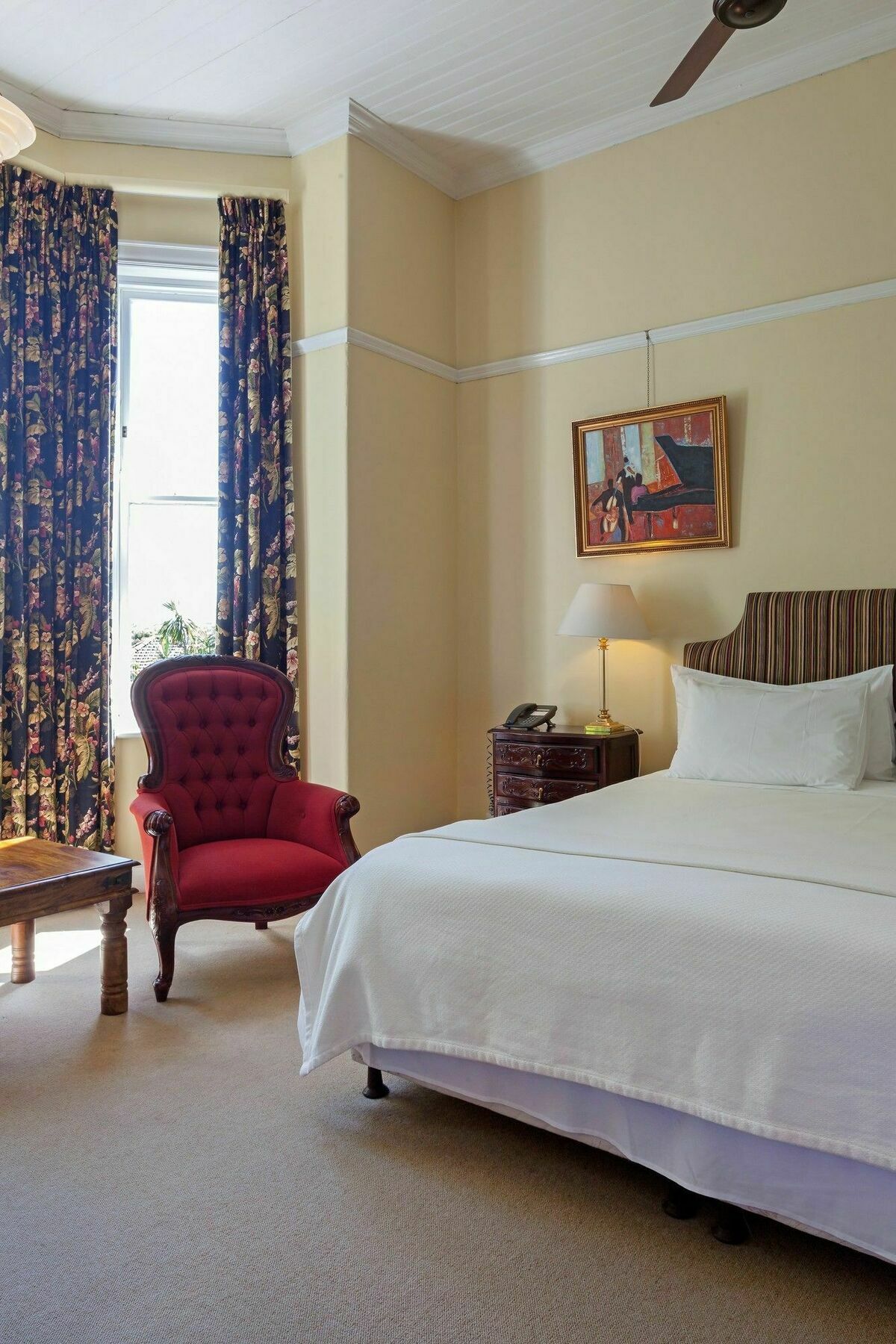 Medindi Manor Hotel Кейптаун Екстериор снимка