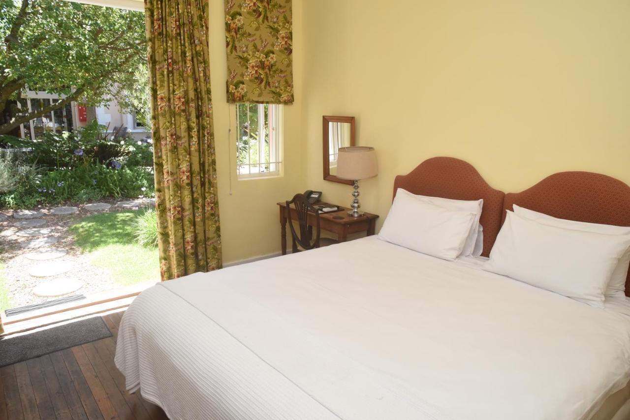 Medindi Manor Hotel Кейптаун Екстериор снимка
